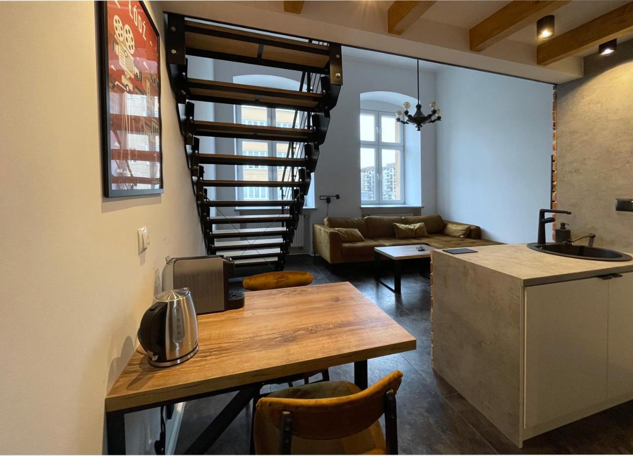 Off Side Story Apartment Łódź Dış mekan fotoğraf